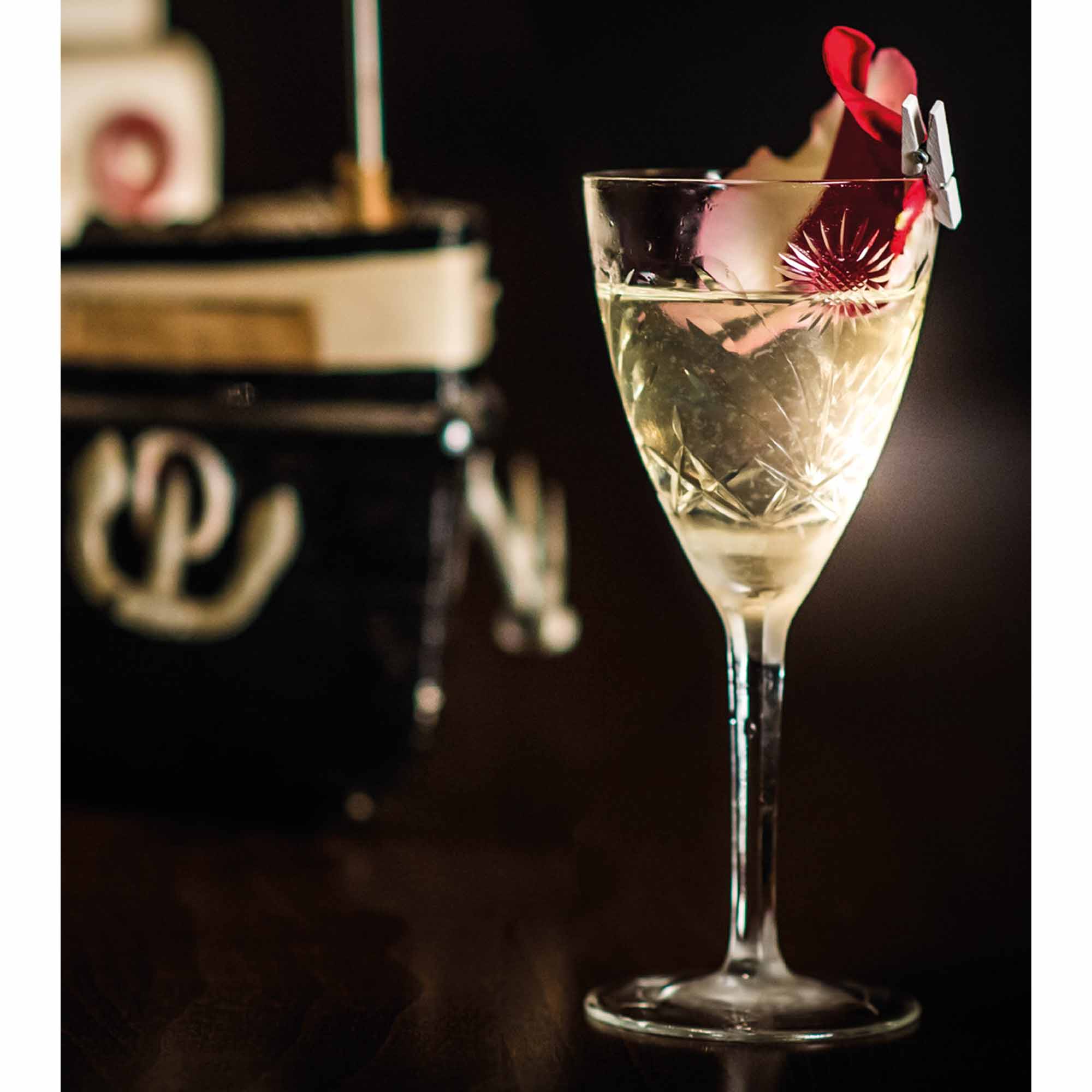 Bohemian No. 6 The Gin Gimlet 33.0% 700ml Bohemian No. 6 The Gin Gimlet 33.0% 700ml
