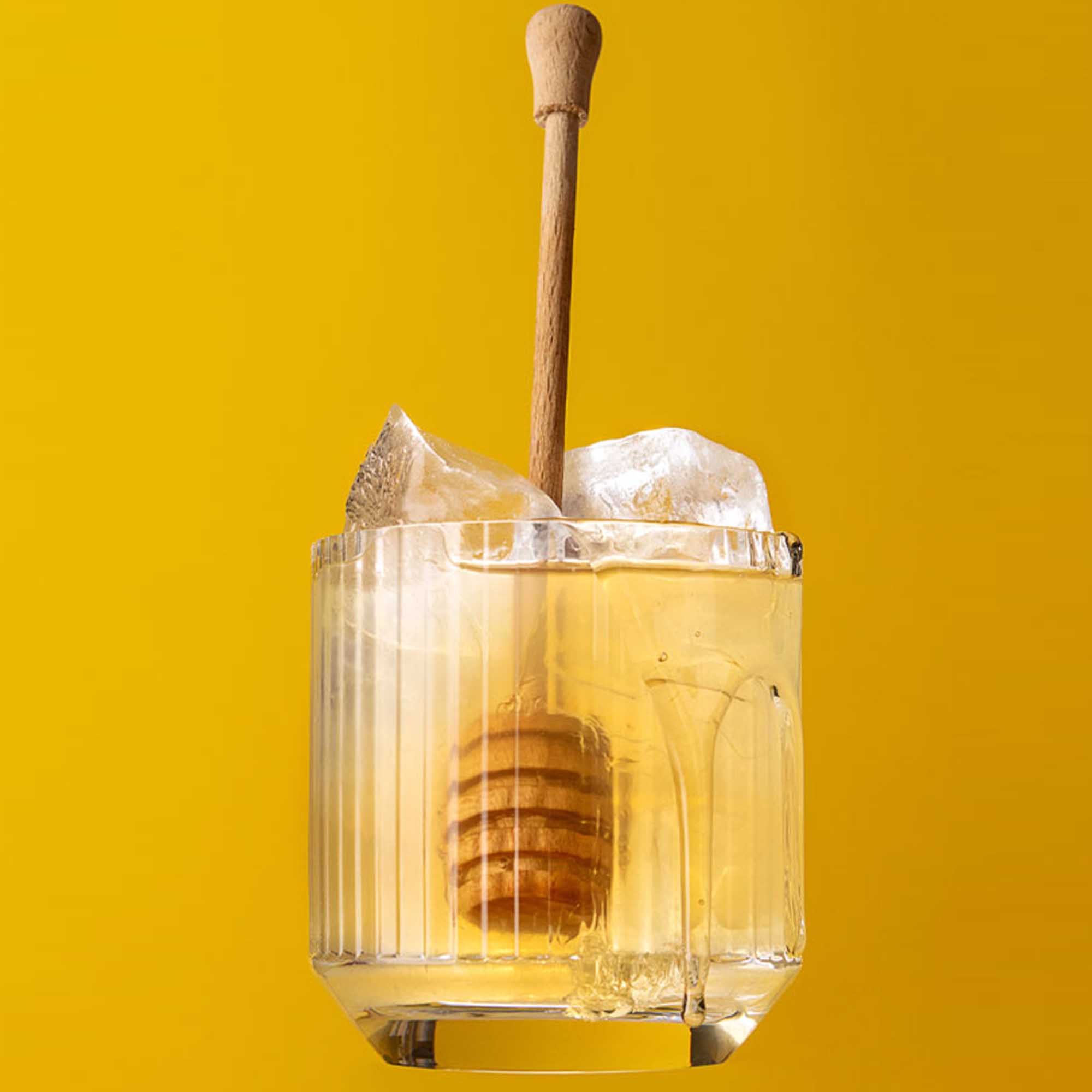Swiss Highland Wildflower Honey Gin 70cl Swiss Highland Wildflower Honey Gin 70cl
